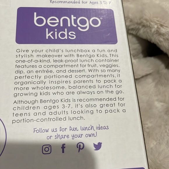 COPY - Bentgo mermaid lunch box new open box - Picture 9 of 11